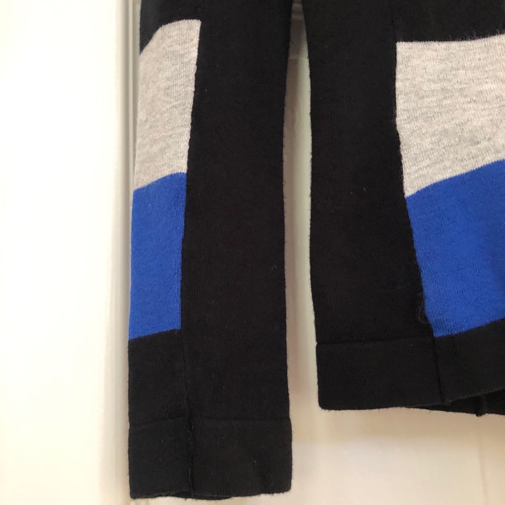 Monnari Buttoned Color-block Striped Cardigan - Picture 11 of 16